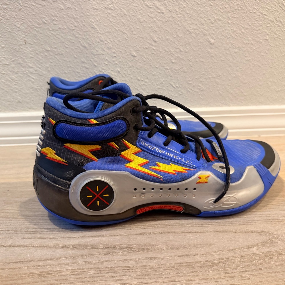 Li-ning way of wade basketball shoes